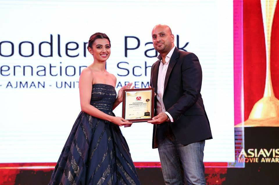 Radhika Apte with Asiavision Movie Awards 