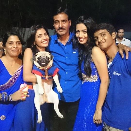 Heena Panchal with her family
