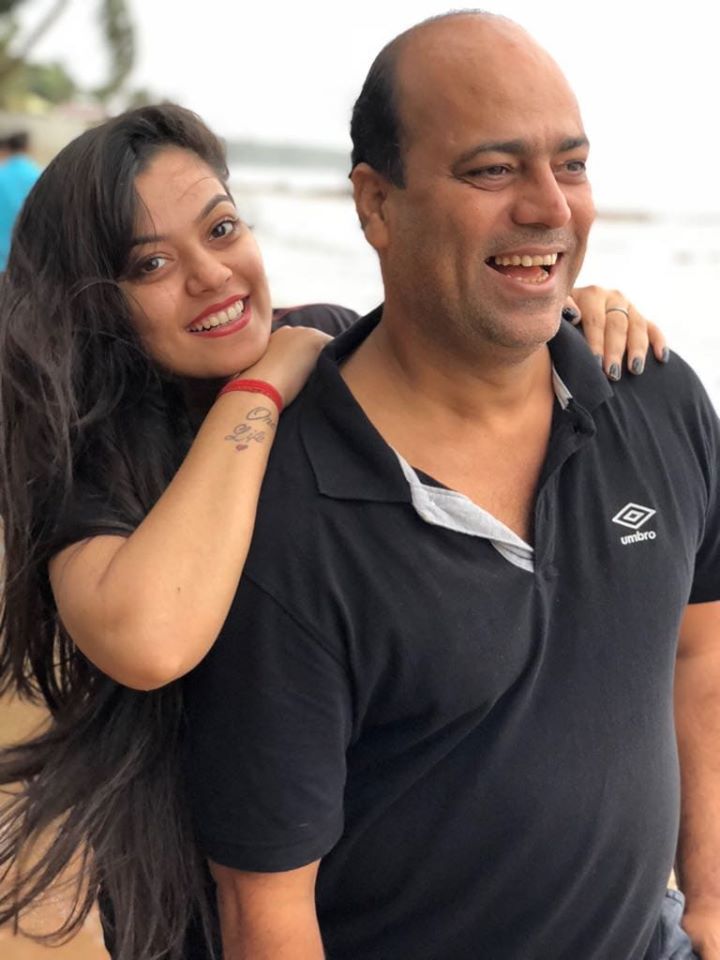 Nidhi Jha with her father 