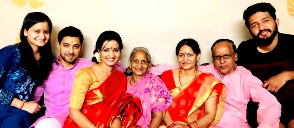 Meenakshi Kandwal with her family 