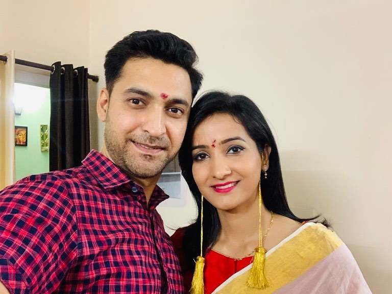 Meenakshi Kandwal with her husband