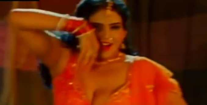 Kanchan Arora in the Hindi film Red Light