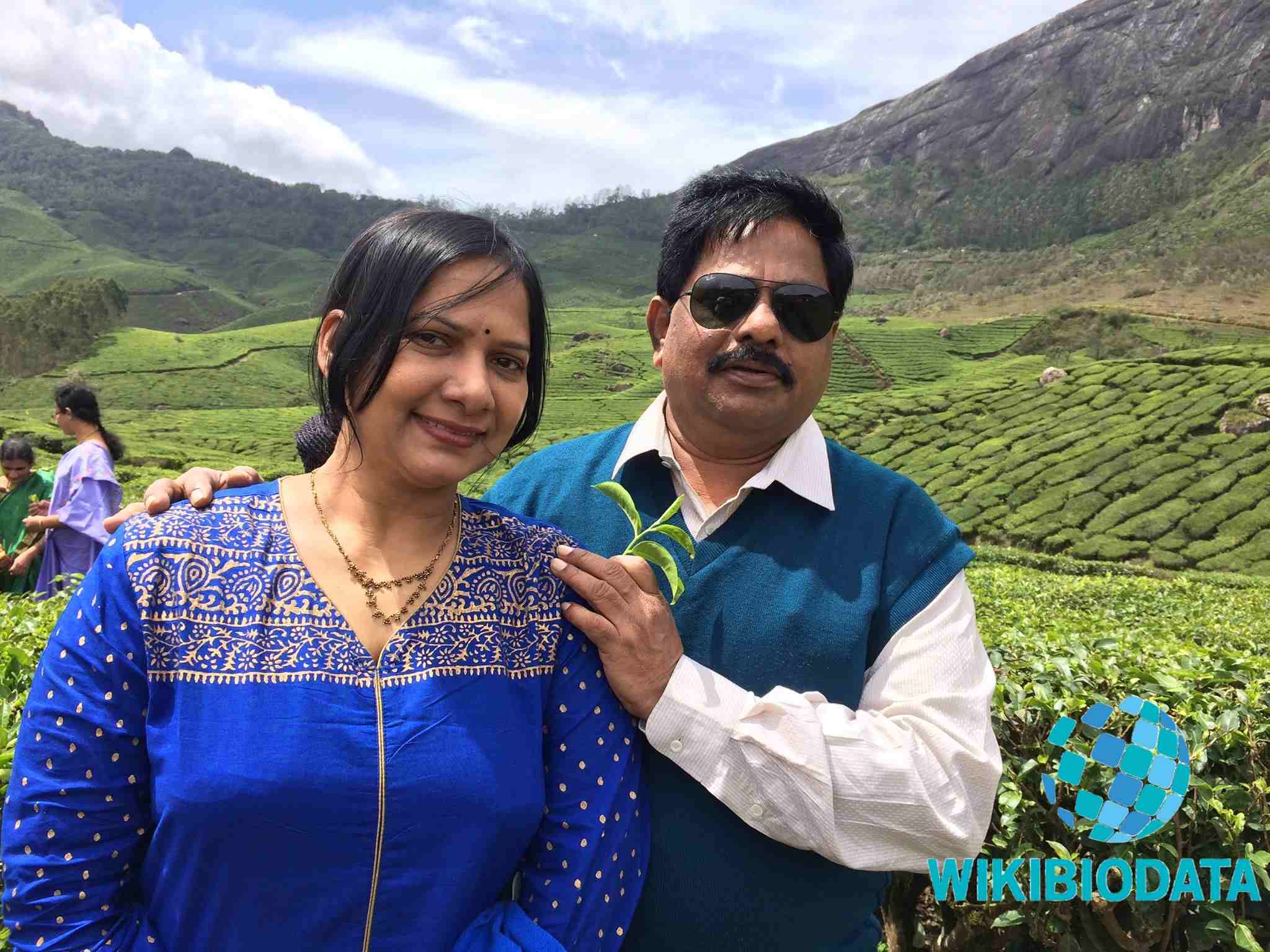 Harsha Chemudu with his parents