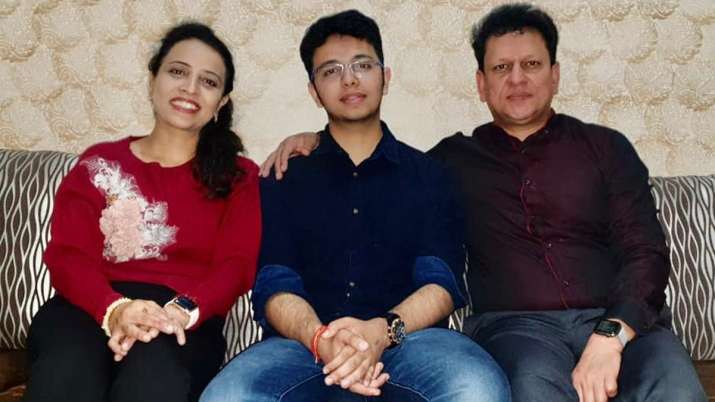 Tanmay Gupta with his parents 